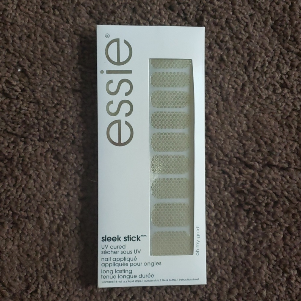 New in package ESSIE NAIL APPLIQUE